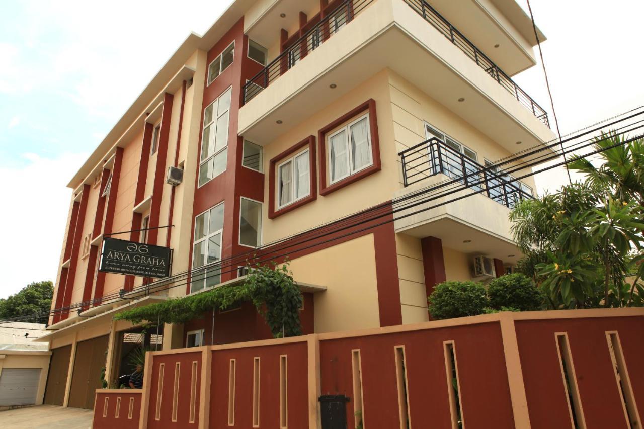 Hotel Arya Graha Semarang Extérieur photo
