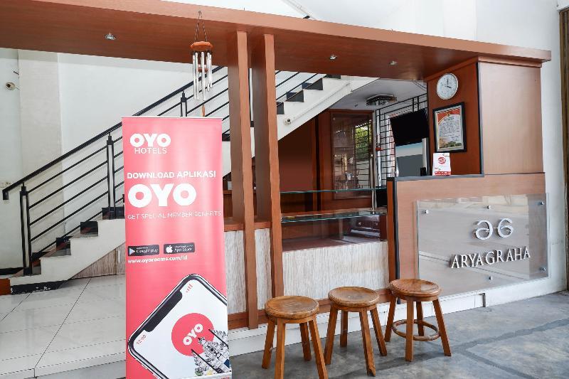 Hotel Arya Graha Semarang Extérieur photo